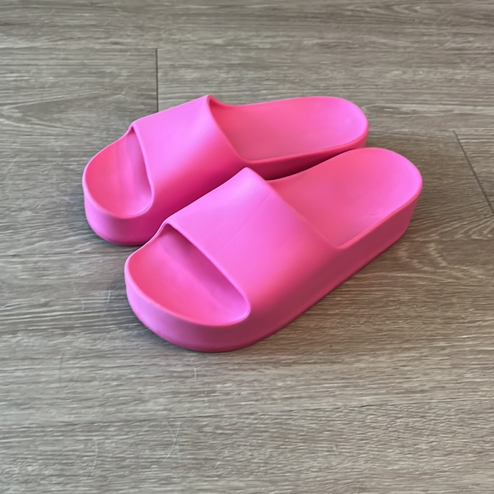 Nine West Pool Platform Slides Barbie Polly Pocket Shoes